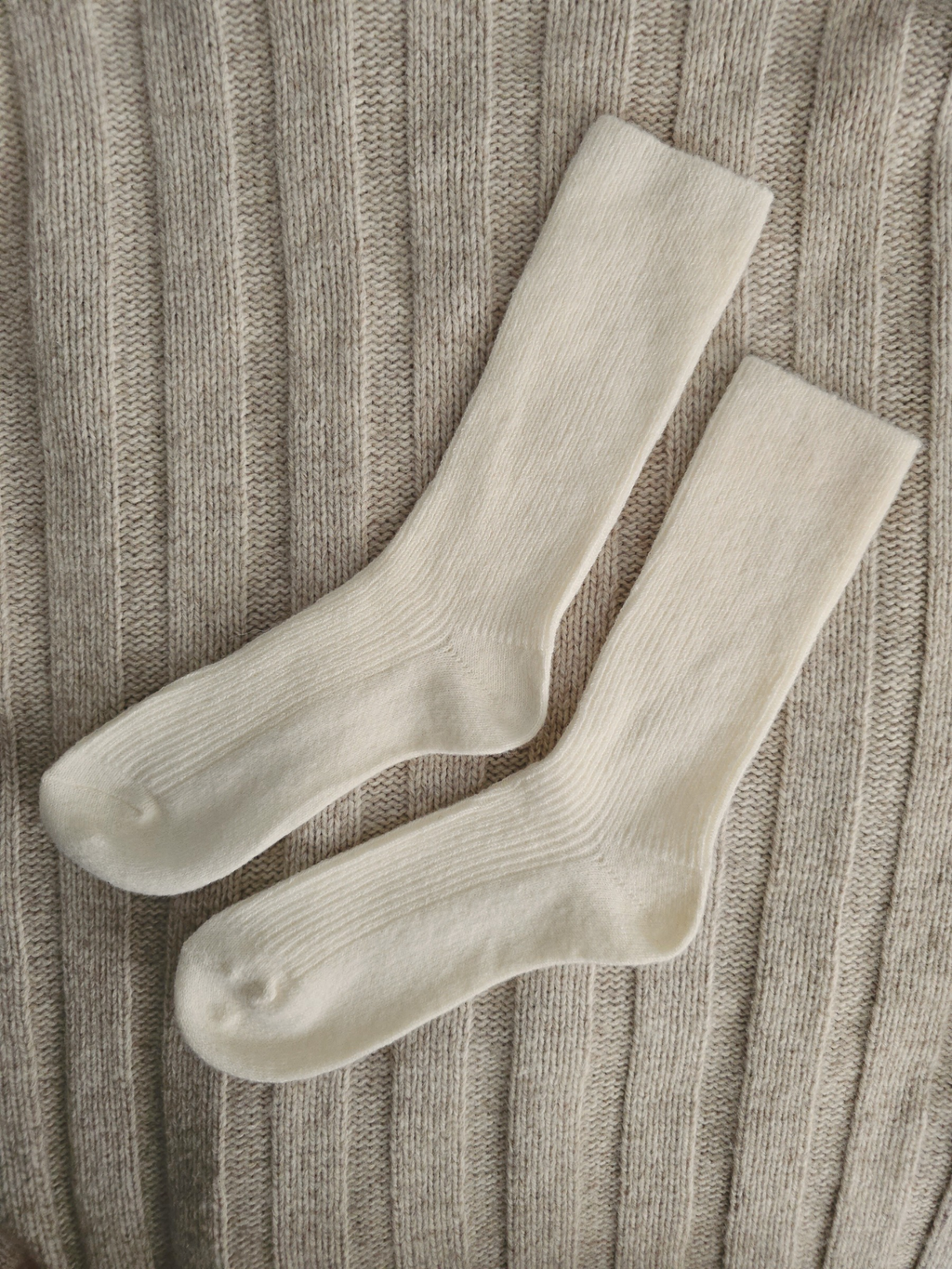 Skarpety wąski prążek 88% wełna merino